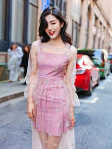 搜美女装粉色淑女裙