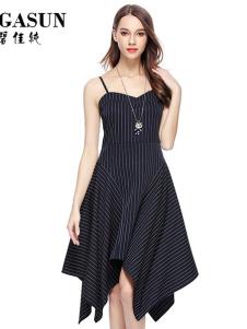 碧佳纯女装藏青条纹吊带连衣裙