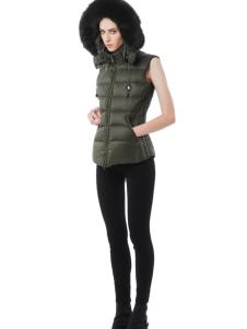 SNOWMAN NEW YORK军绿色羽绒服