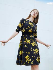 添姿2018女装新品印花收腰连衣裙