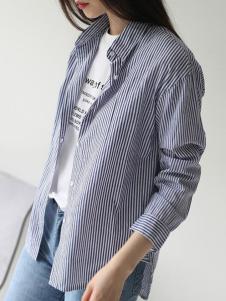 嘉茱莉女装新品蓝色休闲条纹衬衫