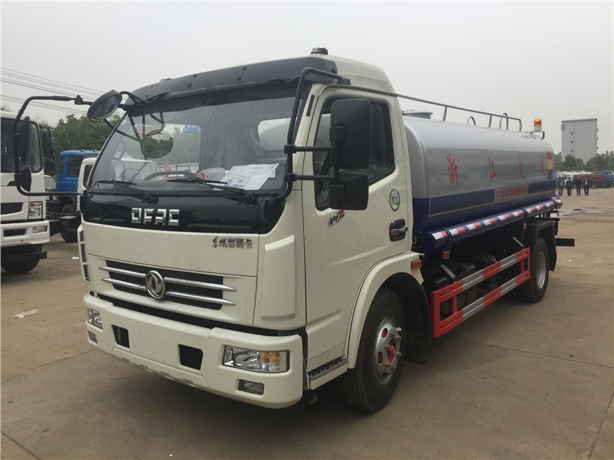 甘肃哪里有卖5吨洒水车