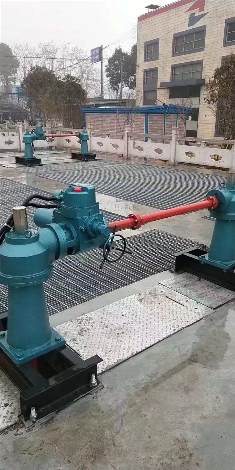 双吊螺杆式启闭机