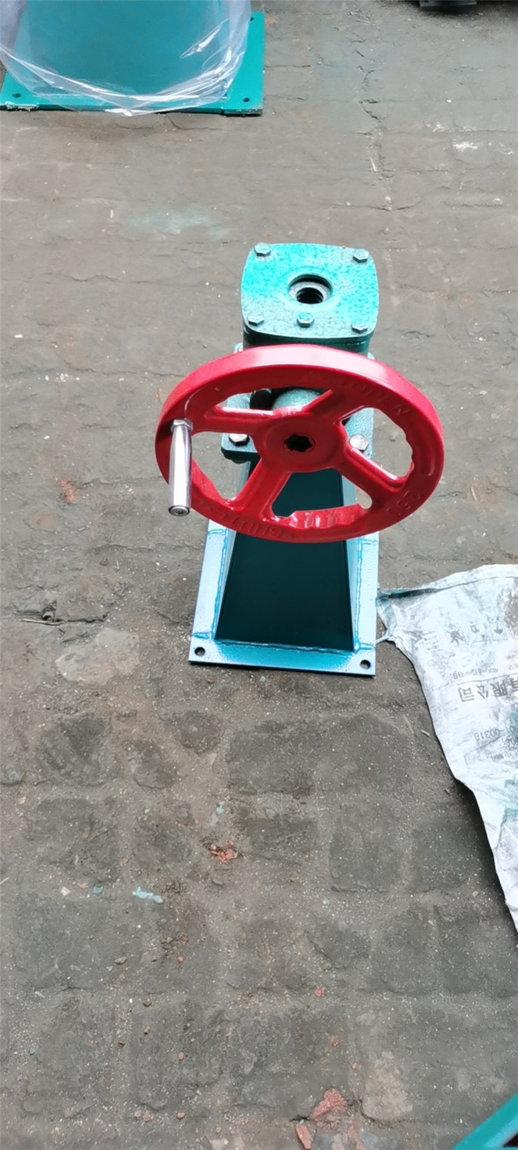 手轮螺杆启闭机
